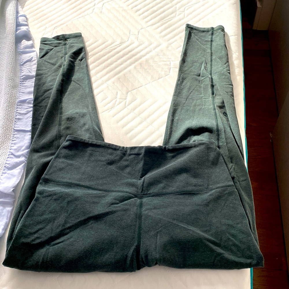 Lululemon Olive 🫒 Green Leggings